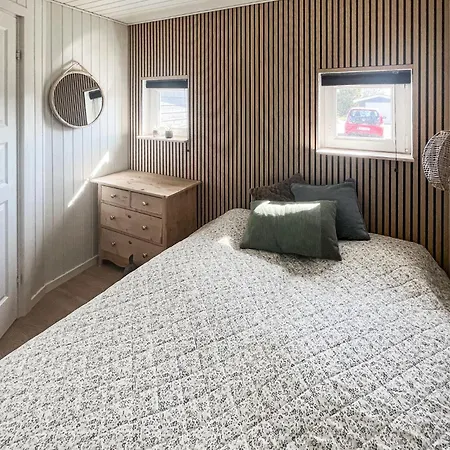 3 Bedroom Cozy In Prázdninový dům Haderslev