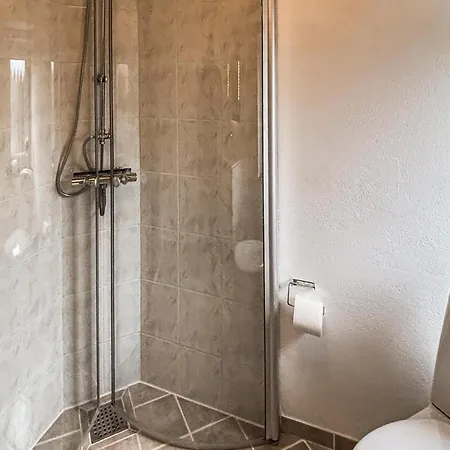 Koselig Bolig Med 3 Soverom I